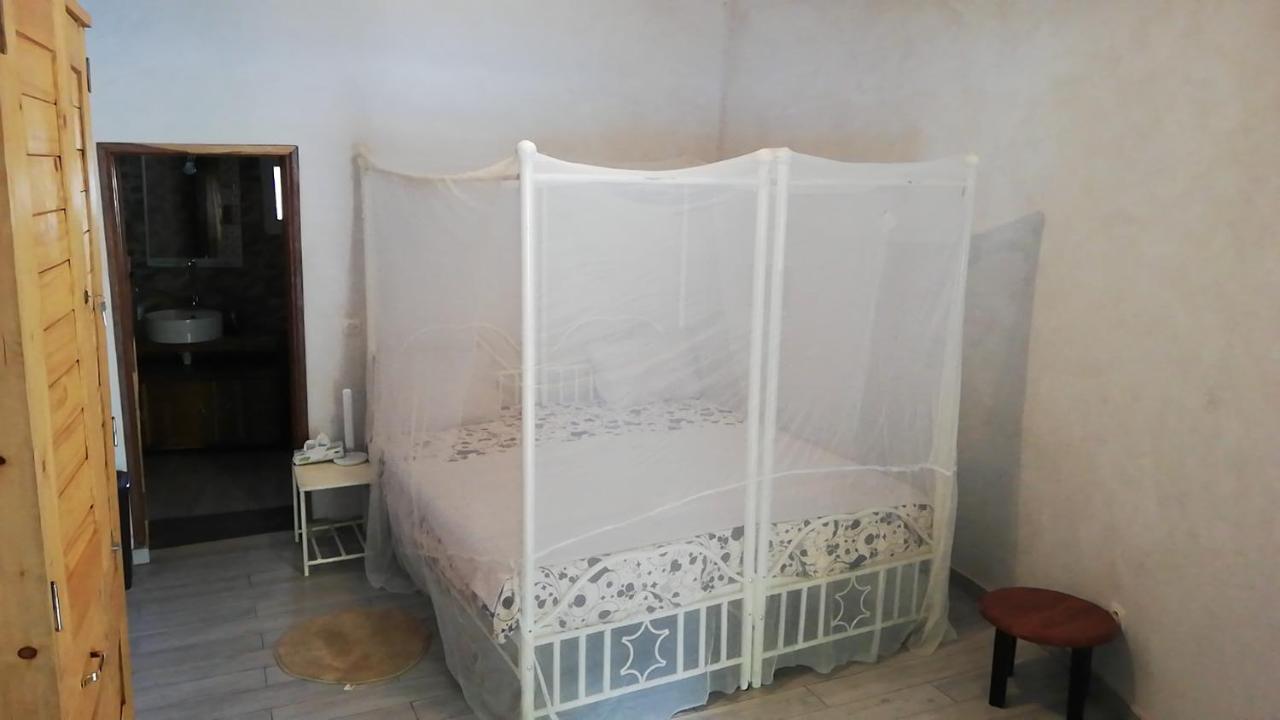 Hotel Les Fromagers à Missirah Extérieur photo